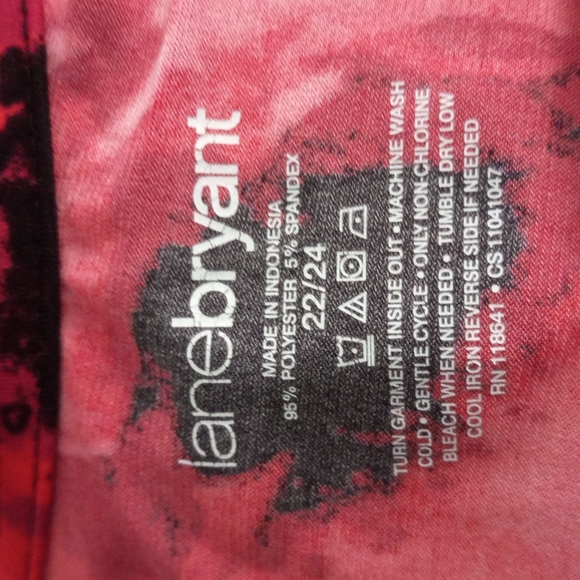 LaneBryqant Size 22/24  Red  Large Floral Tunic - Picture 5 of 5